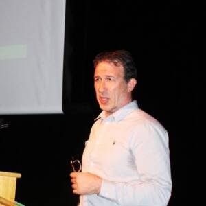 Sean Donnelly - Oifigeach Sábháilteachta agus Áiseanna